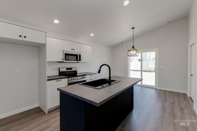 18332 N Trumpet Lily Ave, Nampa, ID 83687 - photo 4