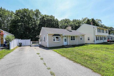 117 Maynard Ave, Manchester, NH 03103 - photo 3