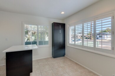 2526 N Mitchell St, Phoenix, AZ 85006 - photo 5