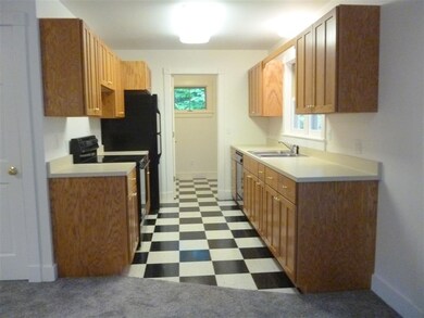 110 Governors Rd, Brookfield, NH 03872 - photo 4