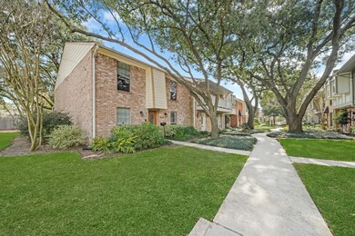 14130 Misty Meadow Ln, Houston, TX 77079 - photo 2
