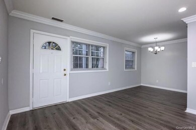 111 College Rd unit 13J, Selden, NY 11784 - photo 4