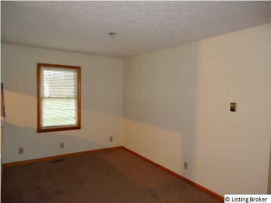 149 Goodloe Ave, Bloomfield, KY 40008 - photo 7