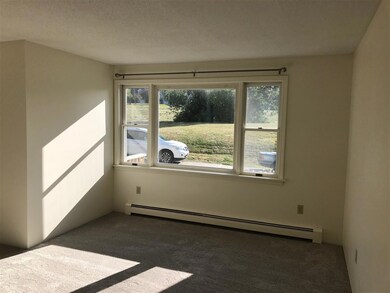 3 Fieldstone Estate, Newmarket, NH 03857 - photo 3