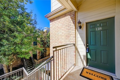 4000 Purdue St unit 118, Houston, TX 77005 - photo 2