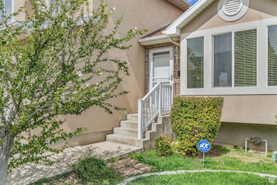 5752 W Bonica Ln, Herriman, UT 84096 - photo 4