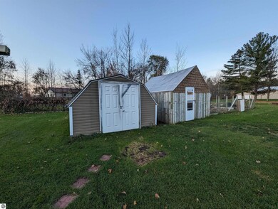 403 W Michigan Ave, Au Gres, MI 48703 - photo 6