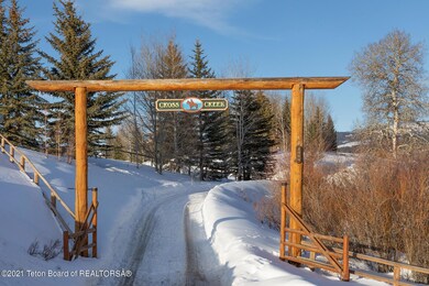 Cross Creek Ranch Entrance-52
