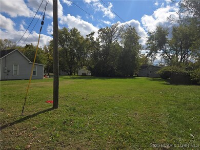 218 W 8th St, Eldon, MO 65026 - photo 3