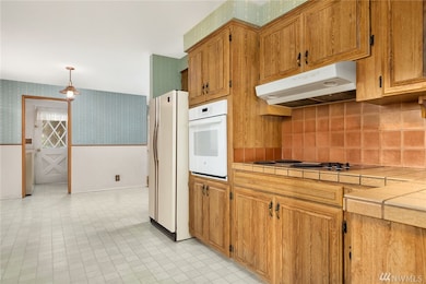 1150 C Ave S, Edmonds, WA 98020 - photo 4