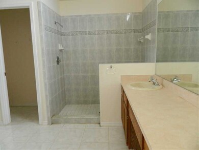 Master Bath/Spa.