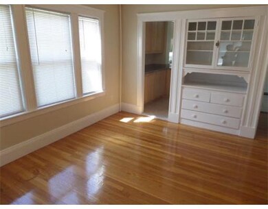 27 Westland Rd unit 1, Watertown, MA 02472 - photo 4