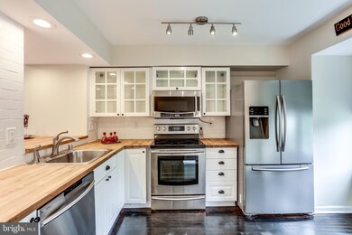 1363 Stoneleigh Ct, Stoney Beach, MD 21226 - photo 4