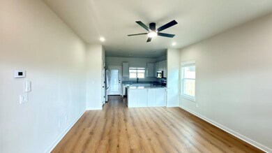 512 Cosmos St, Centerton, AR 72719 - photo 3