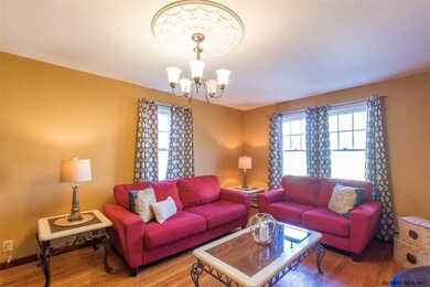 31 Delaware Ave, Rensselaer, NY 12144 - photo 4