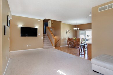 5824 Walnut Ridge Dr SW, Wyoming, MI 49418 - photo 4