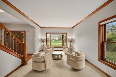 15290 Shamrock Ln, Brookfield, WI 53005 - photo 6