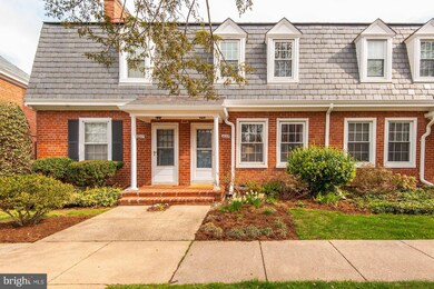 4614 36th St S unit B, Arlington, VA 22206 - photo 2