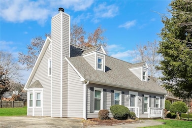 2436 Dewberry Farm Ln, Kernersville, NC 27284 - photo 2