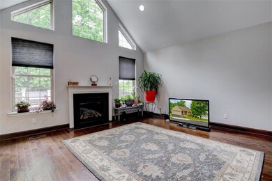 3298 Overlook Dr, Emmaus, PA 18049 - photo 5