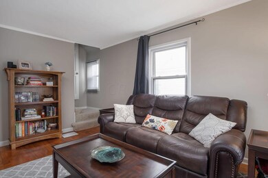 528 E Jeffrey Place, Columbus, OH 43214 - photo 3