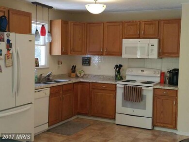 23308 Christy Ct, California, MD 20619 - photo 2