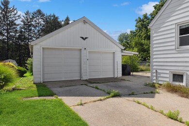 9540 Maplewood Ave, Bridgman, MI 49106 - photo 3