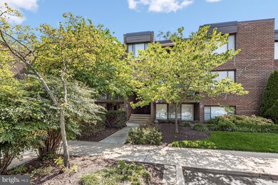 8721 Hayshed Ln unit 24, Columbia, MD 21045 - photo 2