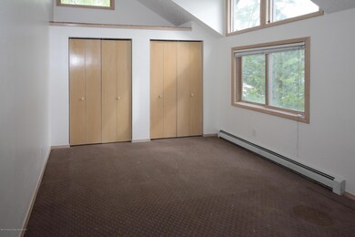 Upstairs Bedroom 2