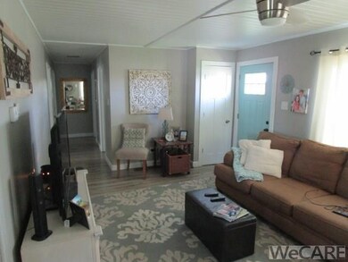 Photo 4