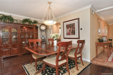 226 Oakview Ave, Oceanside, NY 11572 - photo 6