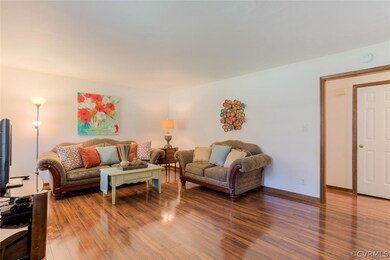 Family Room w/Wood Laminate Floors