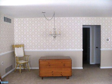 61 Knollwood Dr, Woodbury, NJ 08096 - photo 7