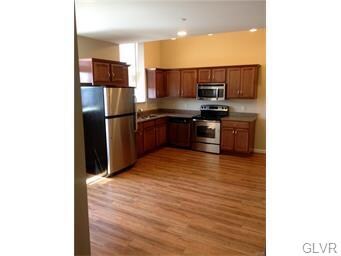 2 W Broad St unit 18, Bethlehem, PA 18018 - photo 3