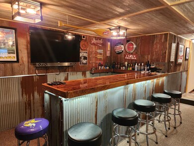 1505 Division St, Decorah, IA 52101 - photo 7