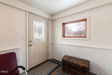 705 W Rosser Ave MLS-4