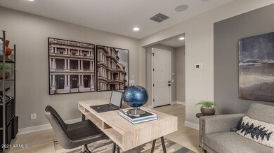Study and Foyer5