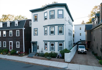 72 Derby St, Salem, MA 01970 - photo 2