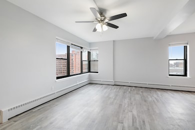 Shore Manor unit 808, Chicago, IL 60660 - photo 6