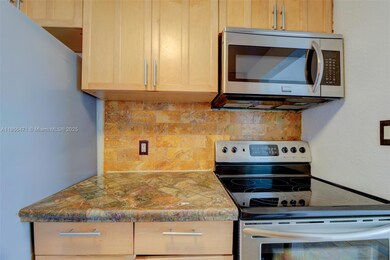 Vecino Del Mar unit 1503, North Miami, FL 33181 - photo 4