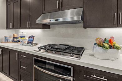 38851 Candlenut Dr, Palmdale, CA 93551 - photo 4