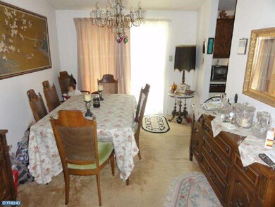 126 Penns Grant Dr, Morrisville, PA 19067 - photo 4