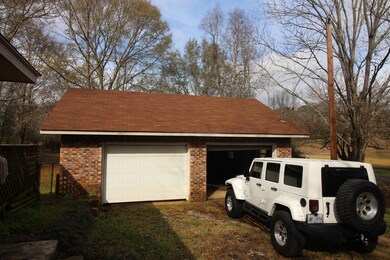 27 Meador Rd, Laurel, MS 39443 - photo 5