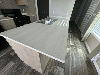 19 Avenue A unit 97, Keansburg, NJ 07734 - photo 4