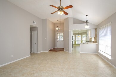 15426 Pebble Lake Dr, Houston, TX 77095 - photo 6