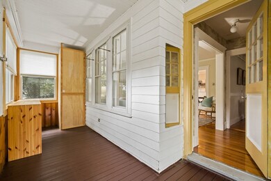 42 Brookfield Rd, Waltham, MA 02452 - photo 3