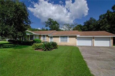 1010 N Magnolia St, Slidell, LA 70460 - photo 2