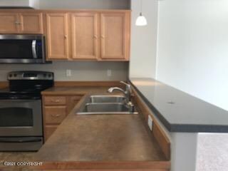 Kitchen Breakfast Bar