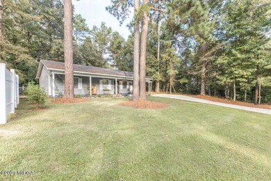 648 Friar Tuck Ln 3