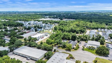 481 Jessen Ln, Charleston, SC 29492 - photo 3